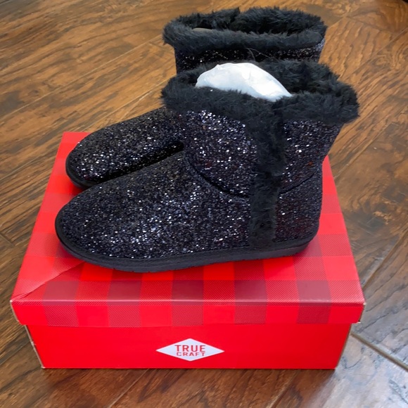NWT!! Women’s size 7 True Craft boots - Picture 3 of 8
